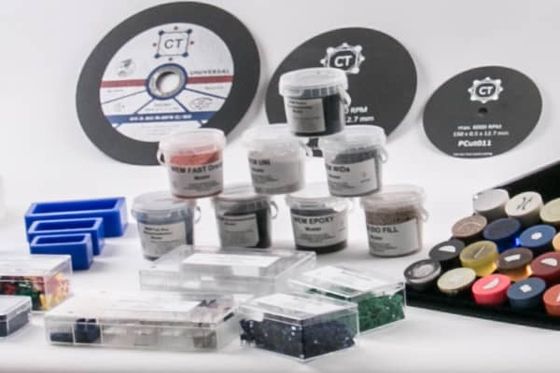 Cloeren Technology consumables for metallographic sample preparation